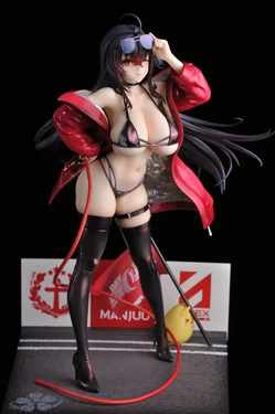 Taihou (Azur Lane) figure