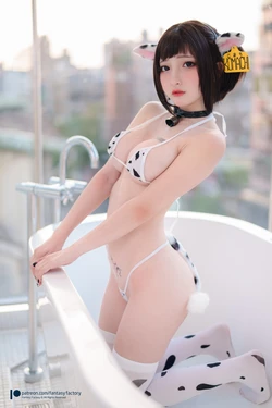 Fantasy Facctory - Milk Bath